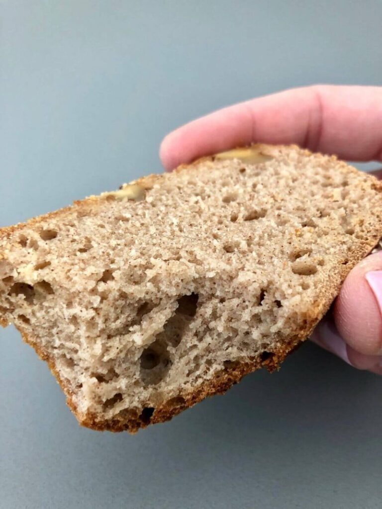 pan de canela y nueces sin gluten